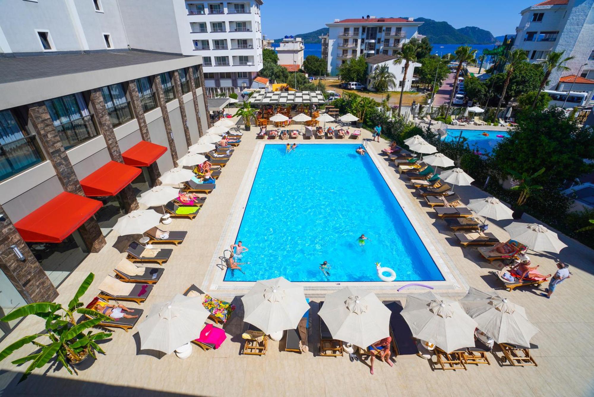 Ada Julian (adults Only) 4*