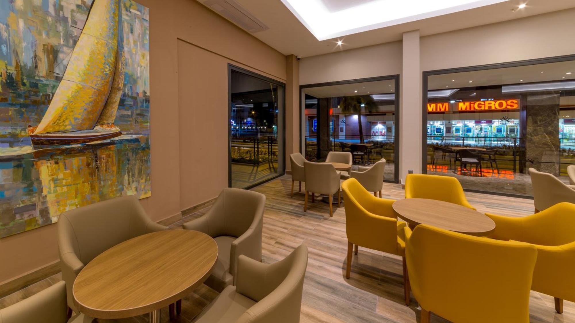Ada Julian (adults Only) Otel 4*