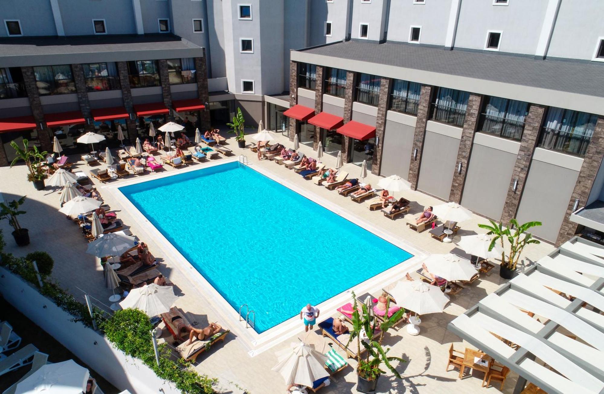 Ada Julian (adults Only) Hotel 4*